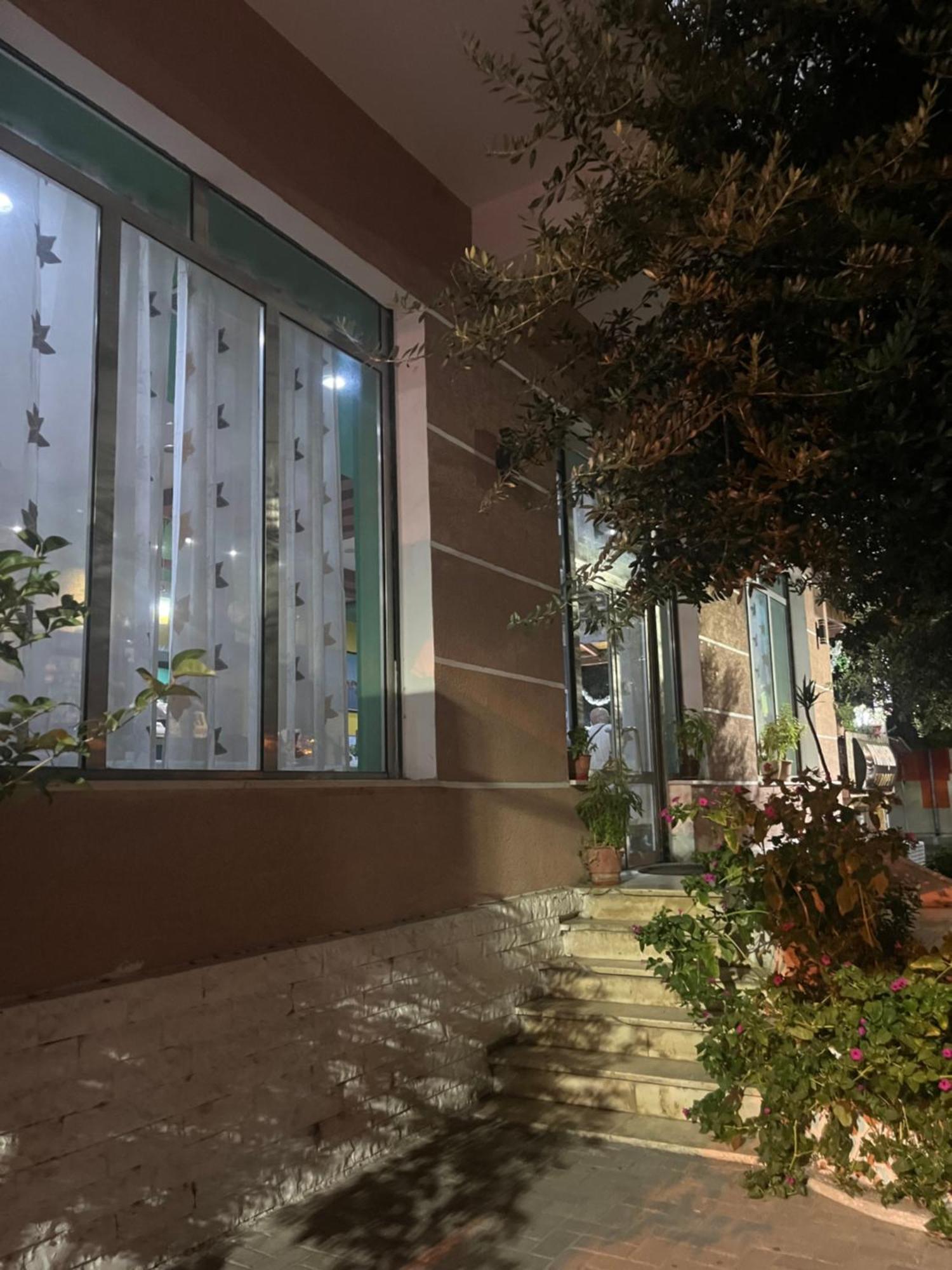 Hotel Luli City Center Durres Exterior photo